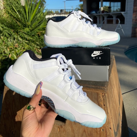 Air Jordan 11 Retro ‘Legend Blue' ( SOLD) - Picture 2 of 7